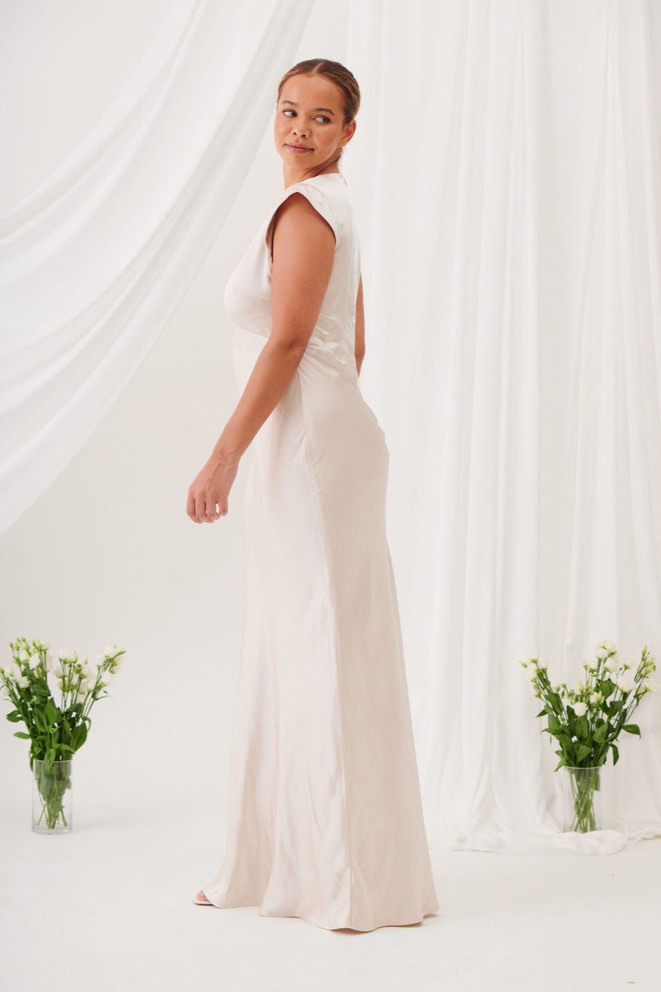 New Bianca Short Sleeve V Neck Maxi Dress -Champagne